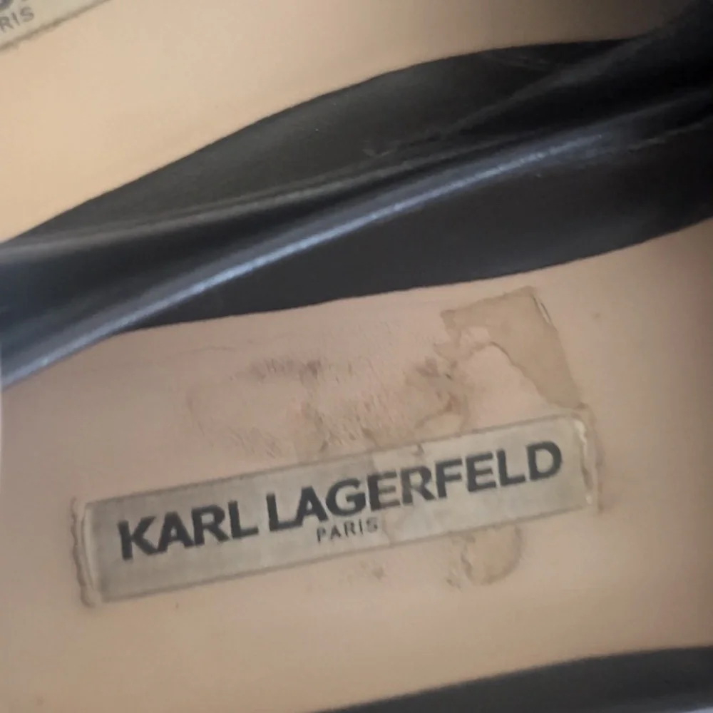 Karl Lagerfeld Size 8M Black & Silver Slip-On Loafers